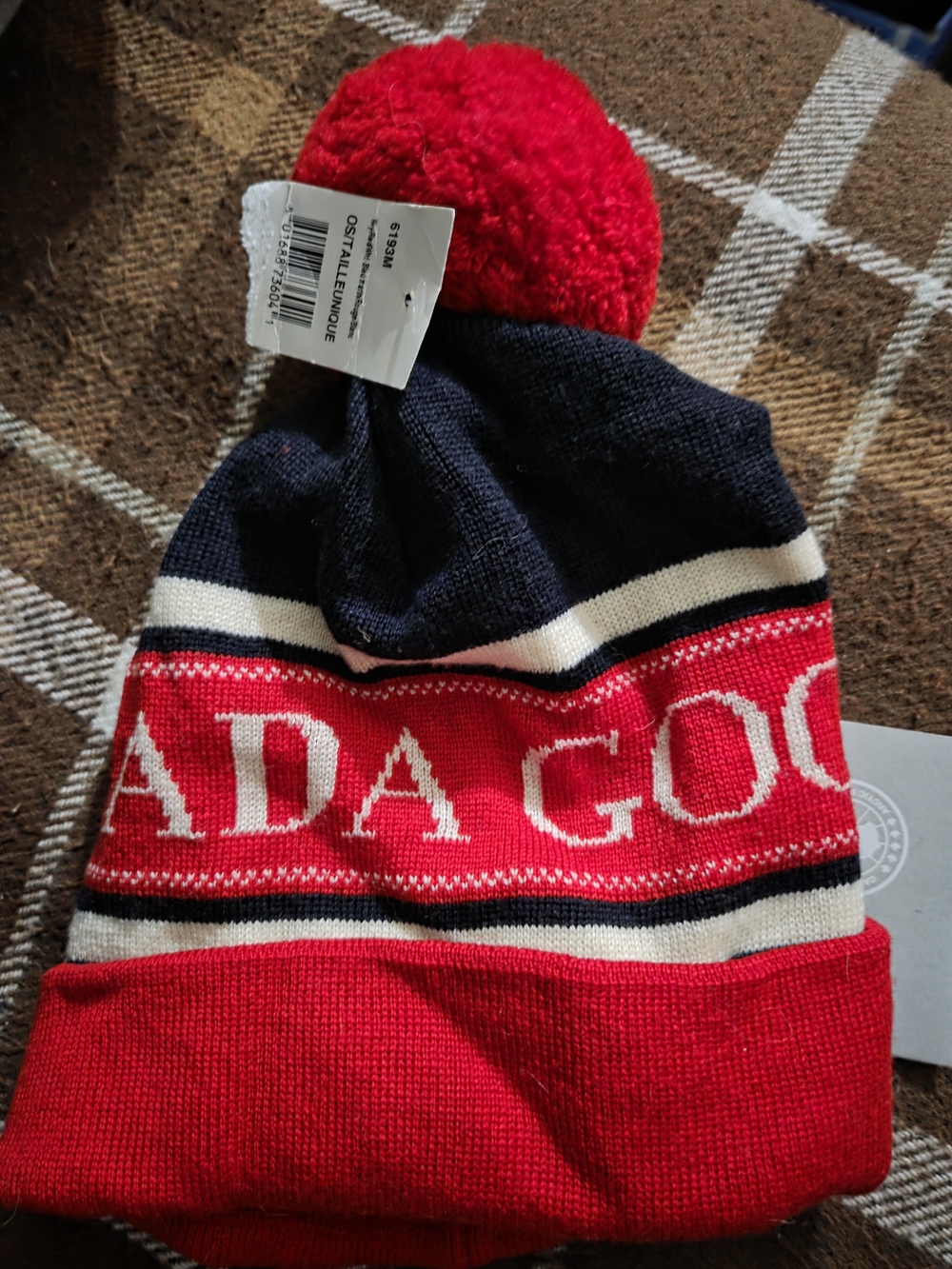 Authentic Canada Goose Unisex Red, Navy & White Pom Beanie